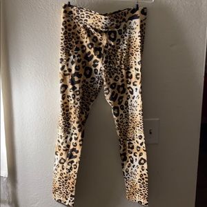 Leopard leggins